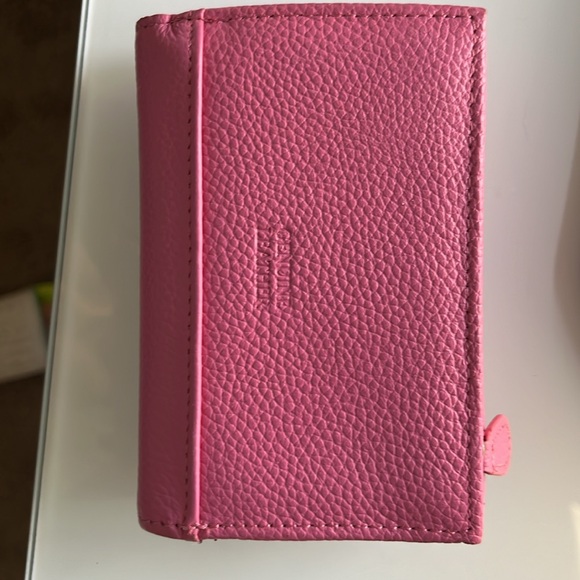 MUNDI Womens Small Genuine Leather RFID Wallet - Picture 2 of 6